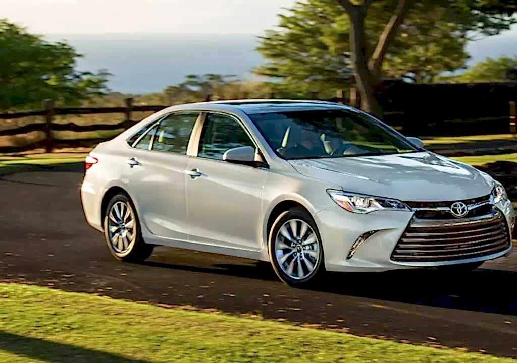 Аренда авто Toyota Camry 2017 в г. Астана