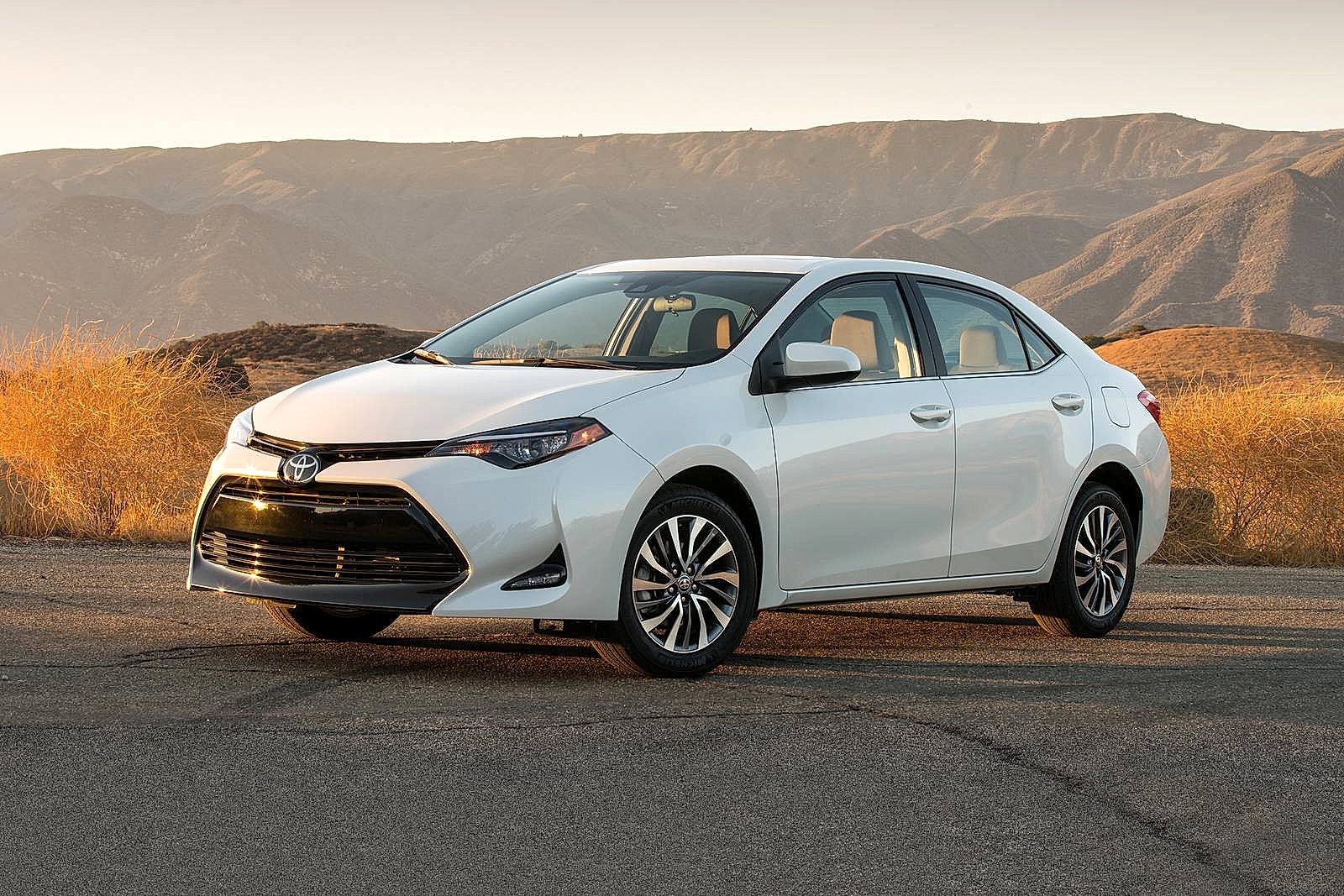 Аренда авто Toyota Corolla 2018 в г. Астана